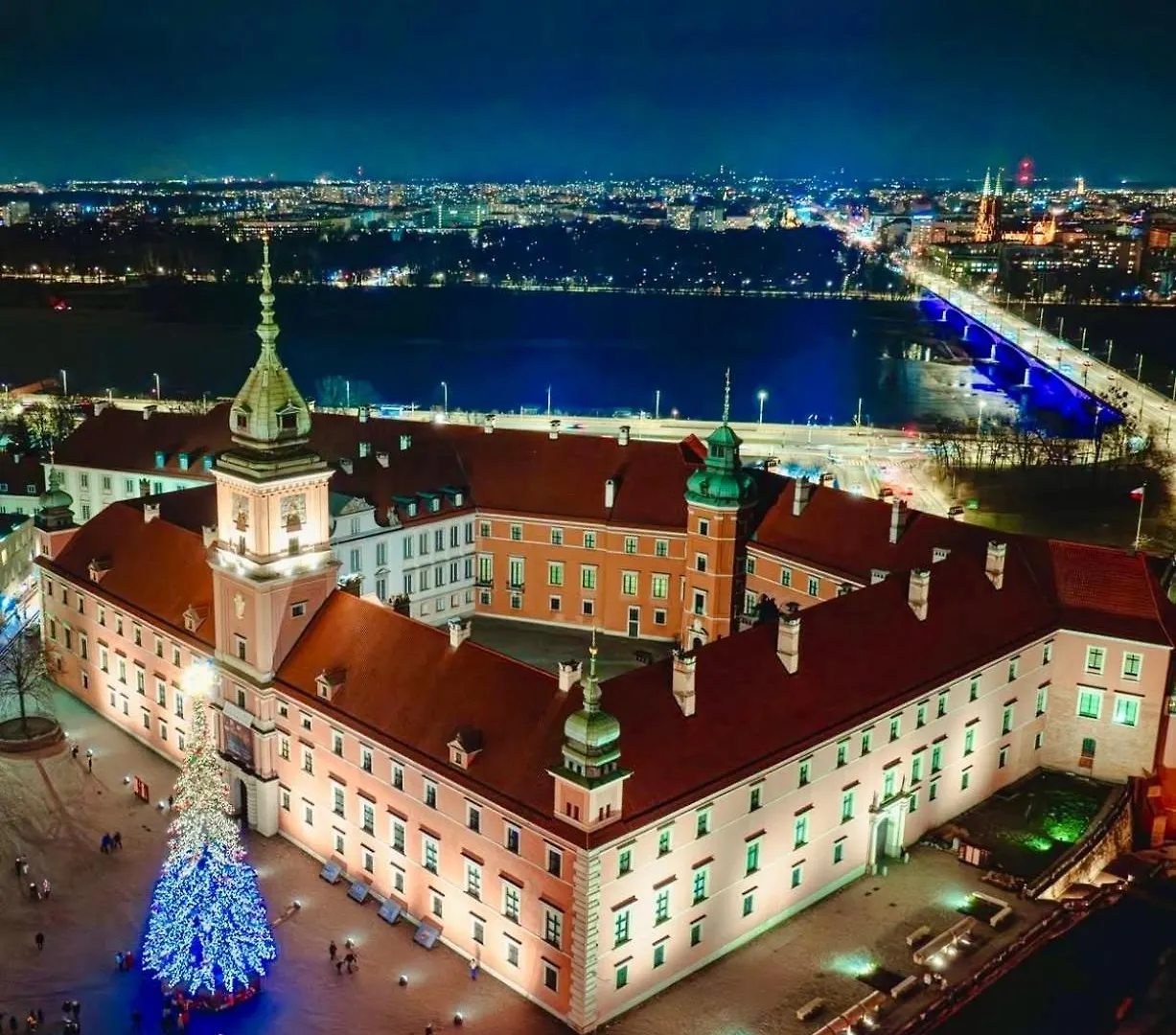 Top Class Metro Fast Wifi 100 Mbs 70'Tv Netflix Hbo Max Disney+ Appletv+ Warsaw